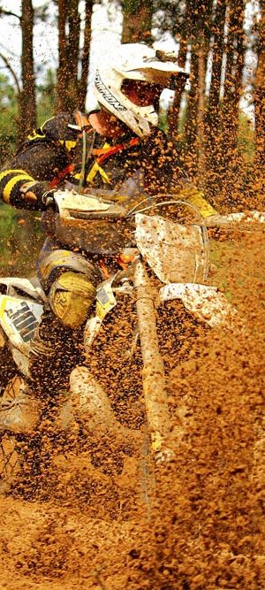 enduro-2494884_1920